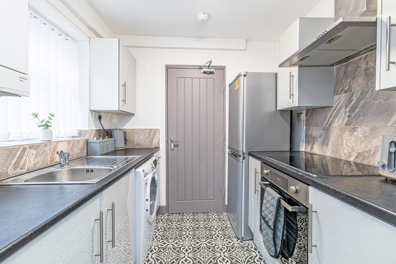 3 Bedroom Holiday House 利物浦 外观 照片