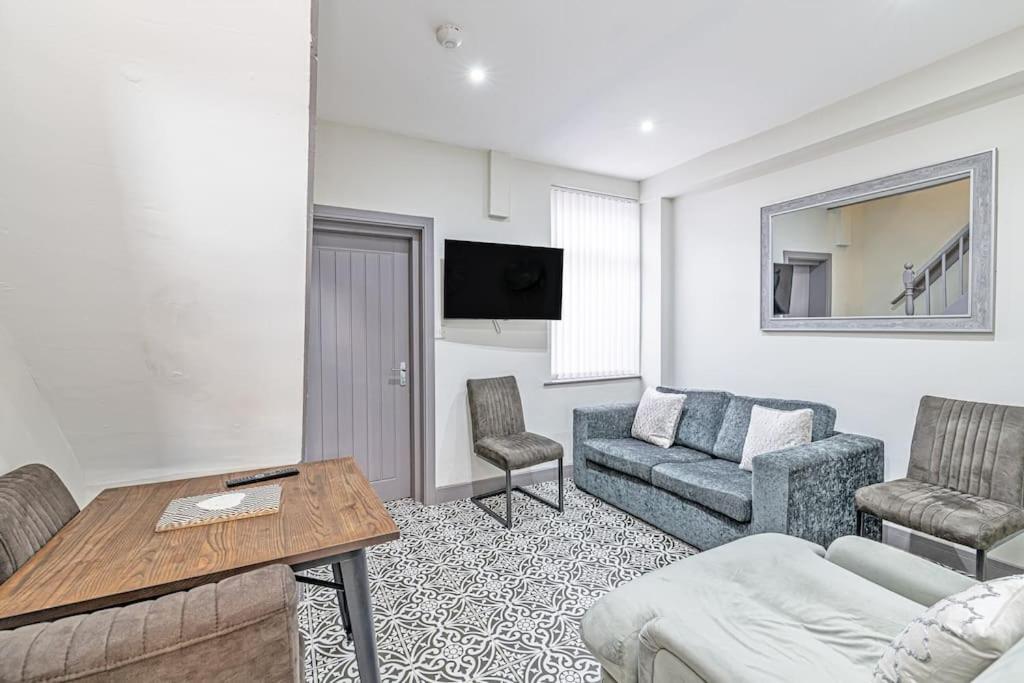 3 Bedroom Holiday House 利物浦 外观 照片